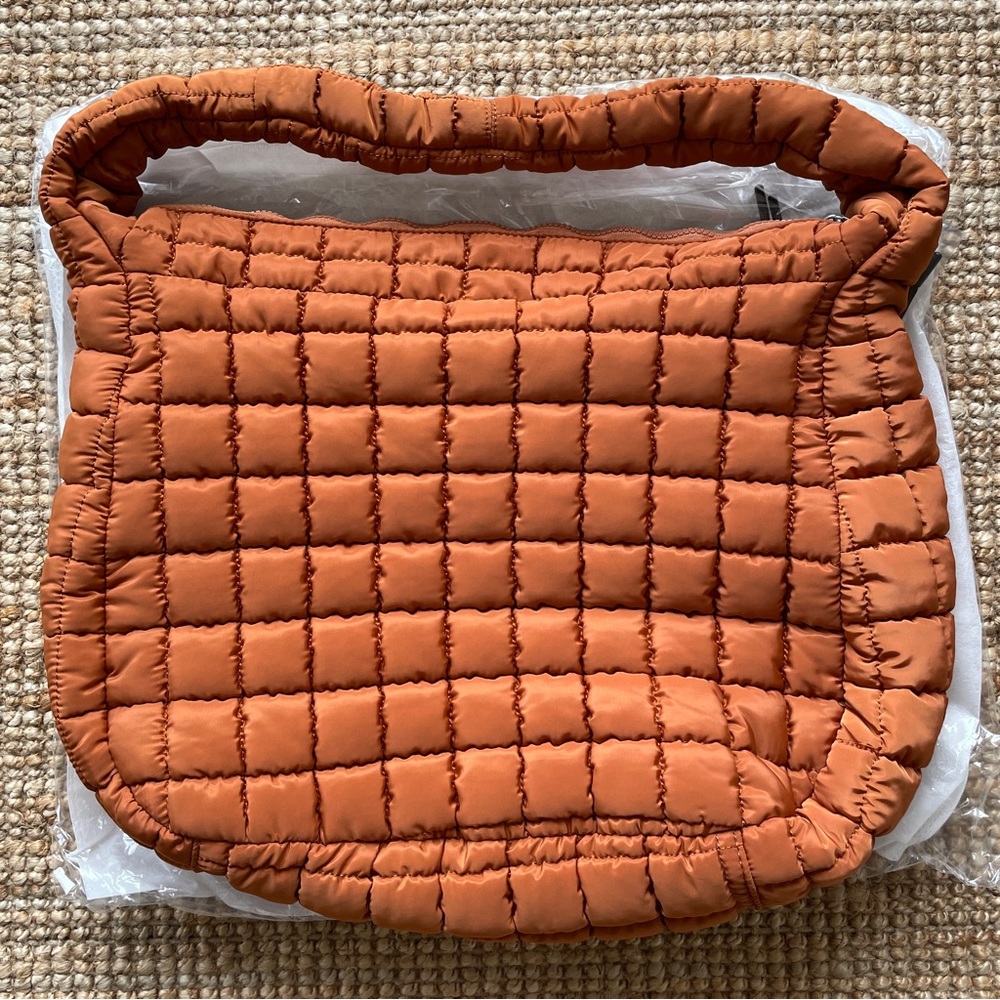NEW Free People Movement Quilted Carryall In Roasted Chest - Picture 11 of 15